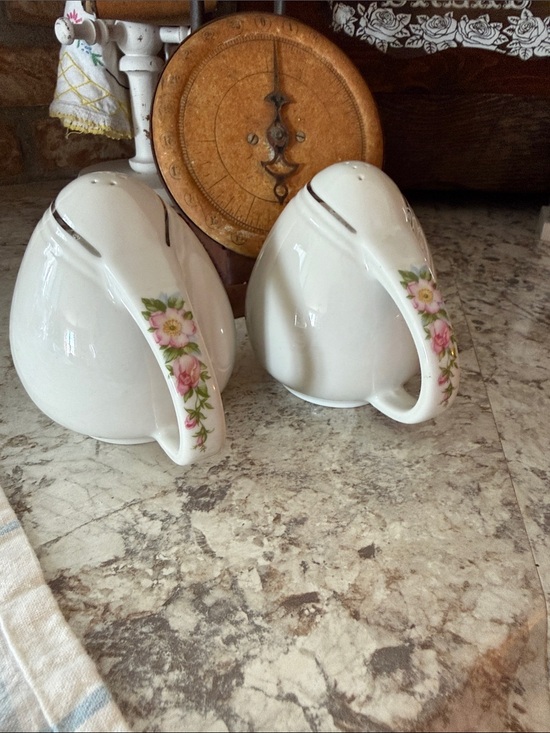 Other - HALLS Vintage White Floral Porcelain Salt & Pepper Shakers